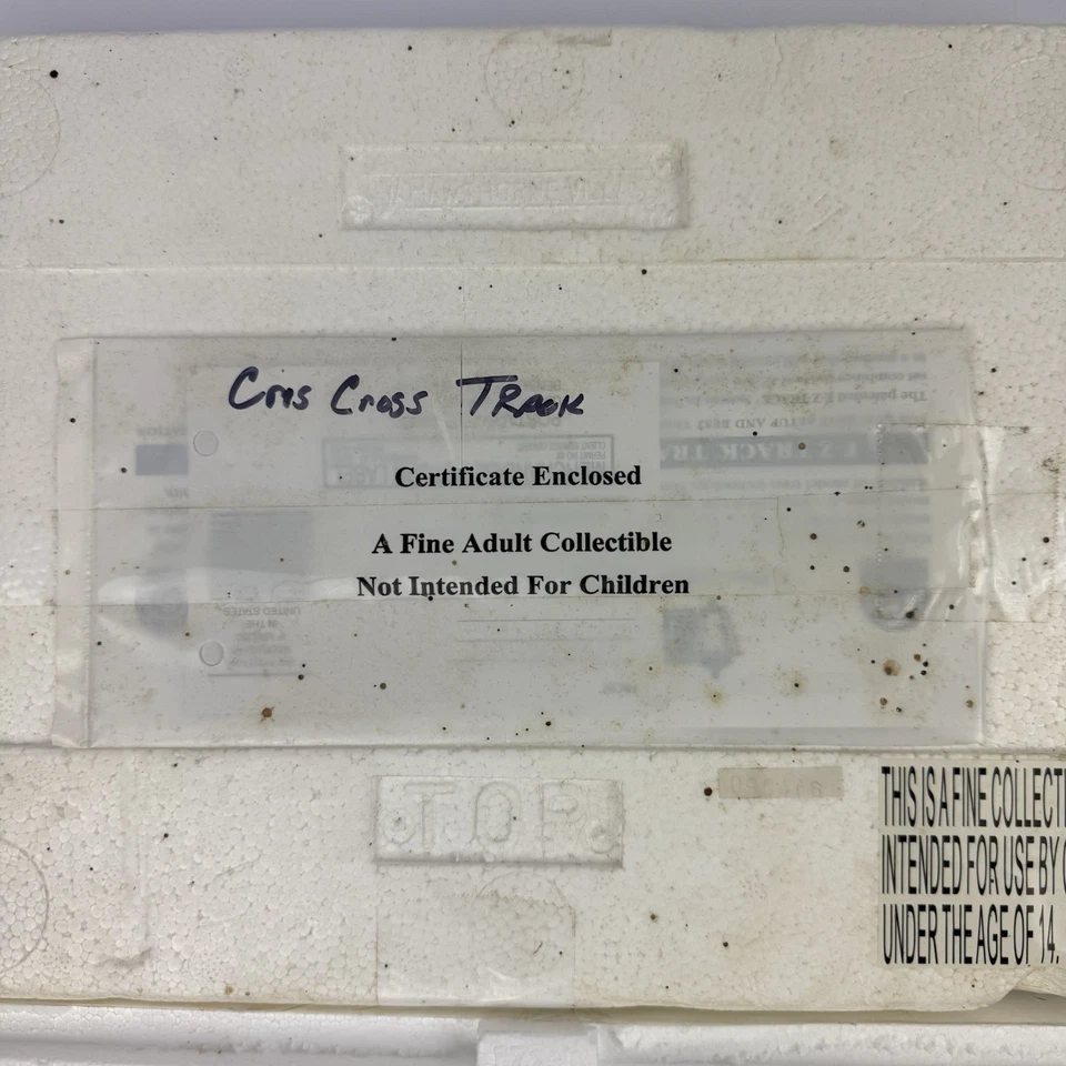 Hawthorne Village Bachmann E-Z Track HO 90° Crossing 14-00038-018 - Image 3 of 3