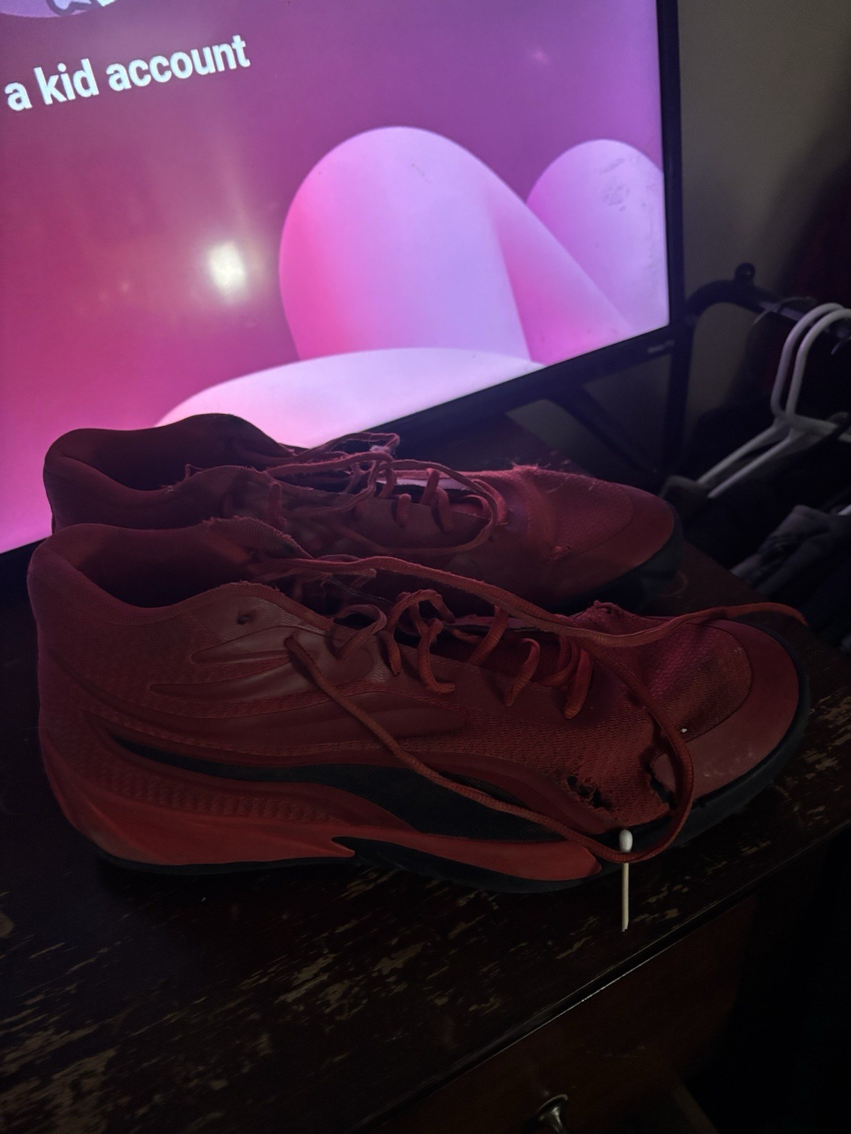 PUMA Red Black Solid Pattern Lace Up Low Top Athl… - image 2