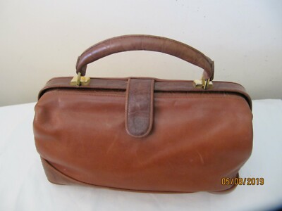 Charter Club bag Brown soft Leather croc Trims handbag baguette Case Used 