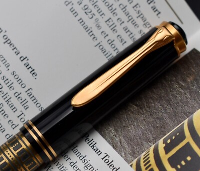 PELIKAN M700 Toledo W-Germany 18C 750 Fine (F) Nib w/ EN