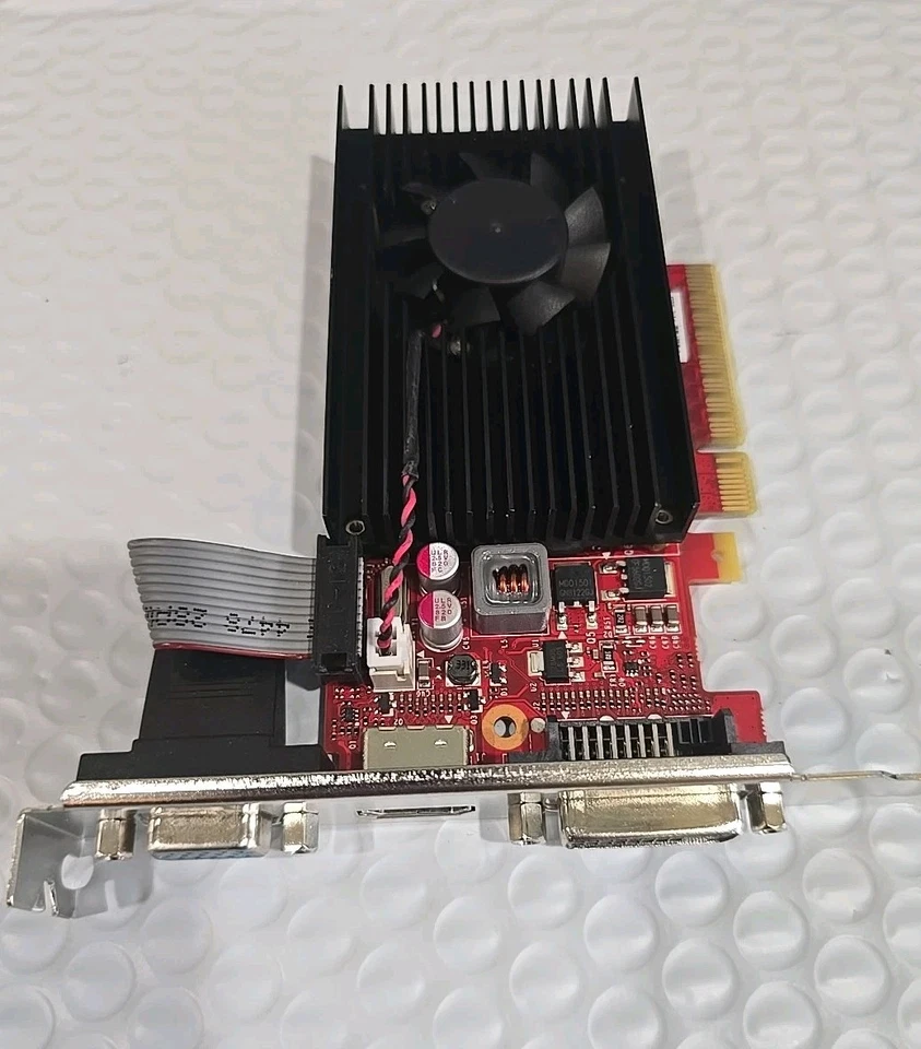 Dell Nvidia GeForce GT 730 DE 2GB GDDR3 PCIe Video Card - Image 4 of 4