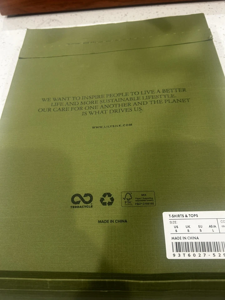 Camisa para mujer LilySilk ajustada camiseta jersey 100 % seda morera talla pequeña Foto 3 de 4