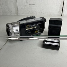 Sony Handycam HDR-SR1 30GB Hard Drive High Def Video Camera New Battery, Charger