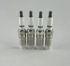3587 PLTR6A-10G Laser Platinum Spark Plugs Lot of 4 thumbnail 1