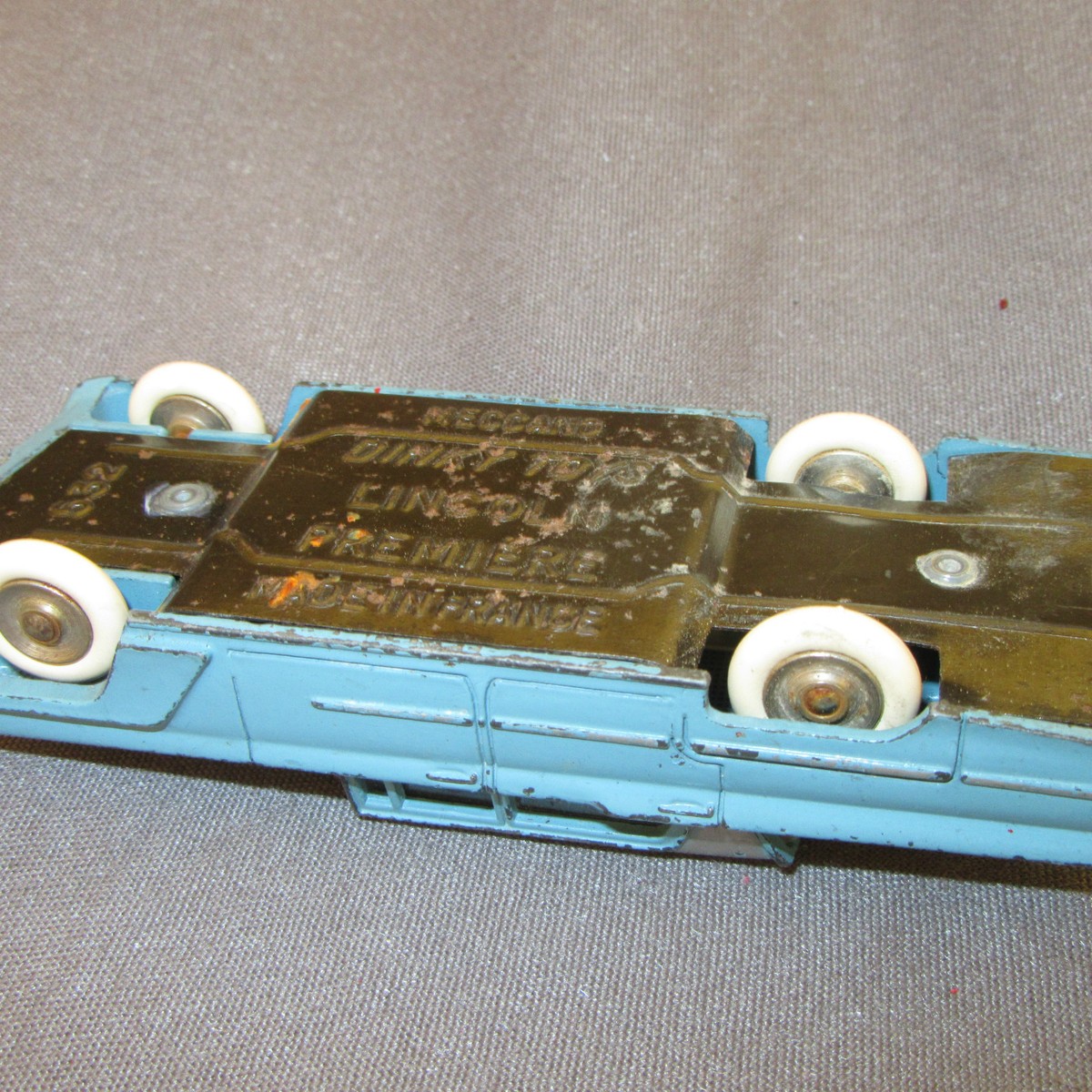61E DINKY TOYS 532 Rare Lincoln Première Bleu Soutenu
