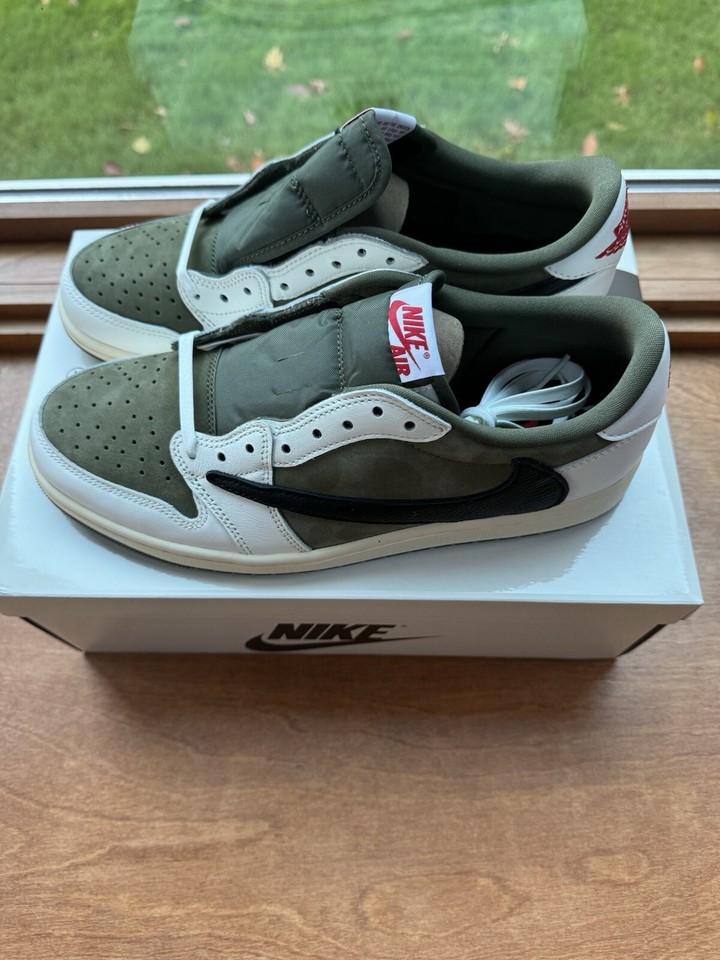 Size 10.5 Travis Scott x Air Jordan 1 OG SP Low Reverse Olive
