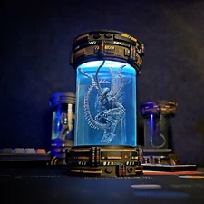 Alien custom night lamp, alien figures, monster epoxy resin, resin art lamp
