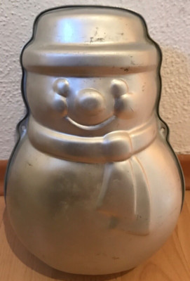 Wilton 3D Alu Backform  Schneemann  24 x 17 x 12cm vintage, 1 x benützt 