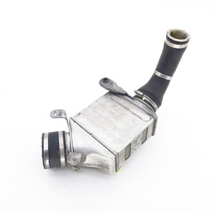 Ladeluftkühler rechts BMW E70 E71 E72 F01 F02 F06 F10 F12 F13 F15 F16 7575406