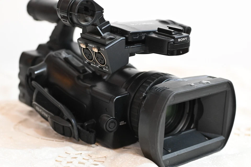 Sony PMW-200 XDCAM HD422 Camcorder - Image 3 of 4