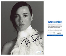 Renate Reinsve Signed Autographed SENTIMENTAL VALUE 8x10 Photo ACOA C