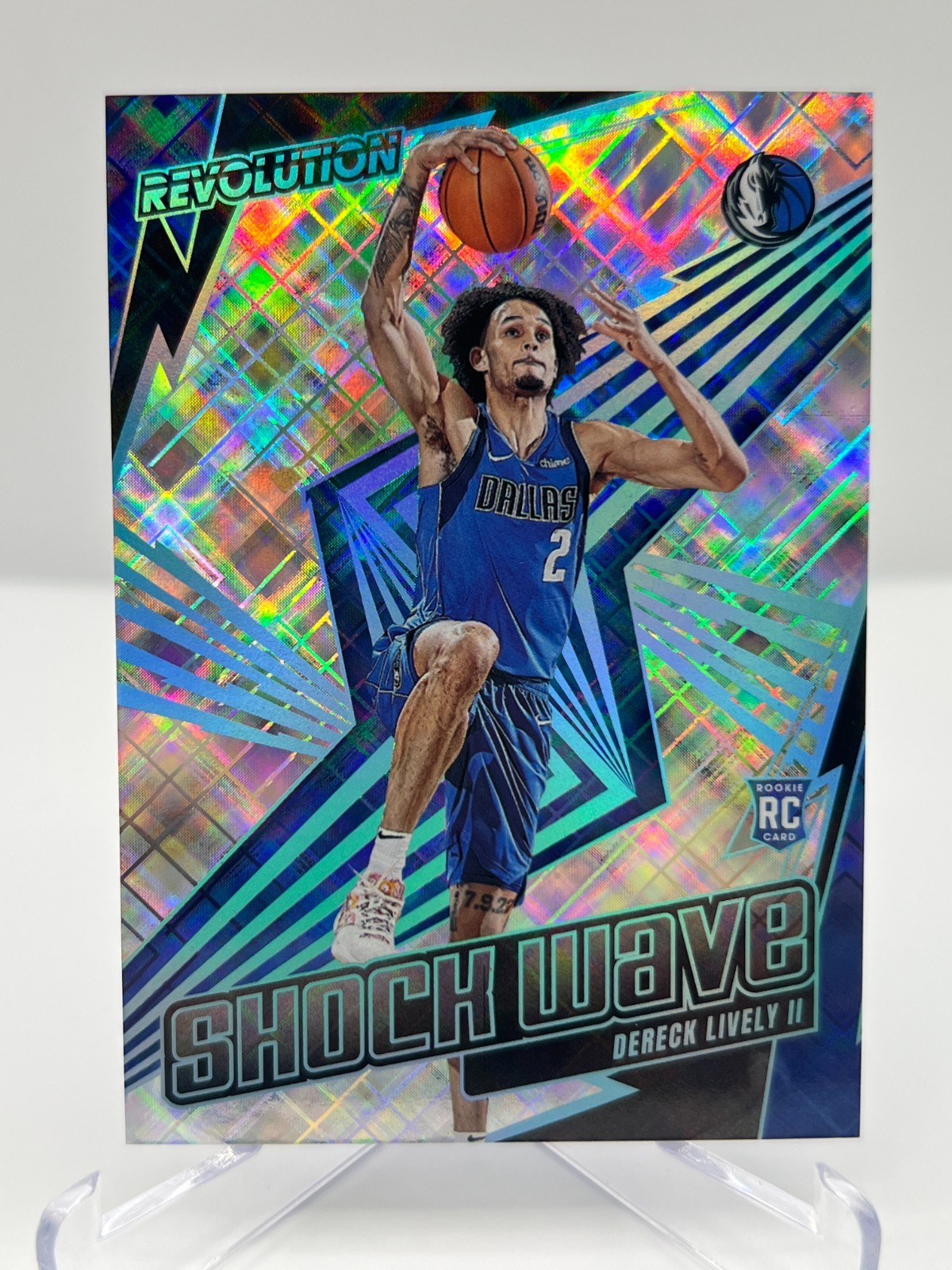 2023-24 PANINI REVOLUTION DERECK LIVELY II 71/99 COSMIC SHOCK WAVE NO. 11