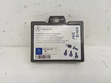 MERCEDES-BENZ E W213 Schrauben A0019901707 2.14 Diesel 2018 28723161 MERCEDES-BENZ E W213 Schrauben A0019901707 2.14 Diesel 2018 28723161