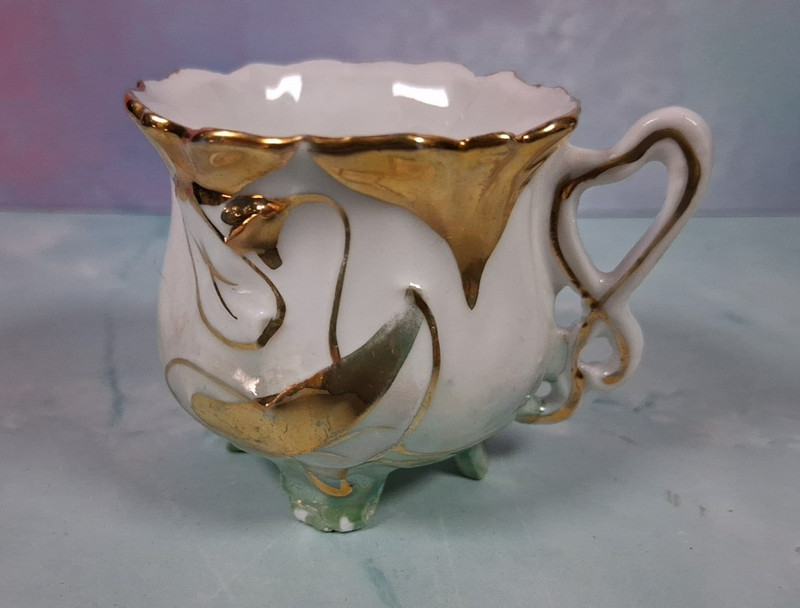 Vintage Small Ornate Footed Demitasse Gold Flower Motif Green Ladies Cup