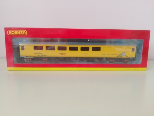Hornby R4993 Network Rail Mk2F Plain Line Pattern Recognition Coach No.5981 | Condition: Used