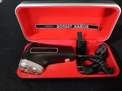 NORELCO (HP-1121) Rotary Razor Electric Shaver w/Trimmer Hard Case & Power Cord