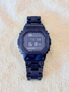 Casio G Shock GCW B5000UN 1JR Black Forged Carbon Square Mint Full Set