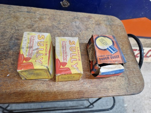Lot De 2 Ampoules SULLY BM3 Pour Voitures Anciennes (6V 2W Et 6V 0.6W) - Style Années 60-80