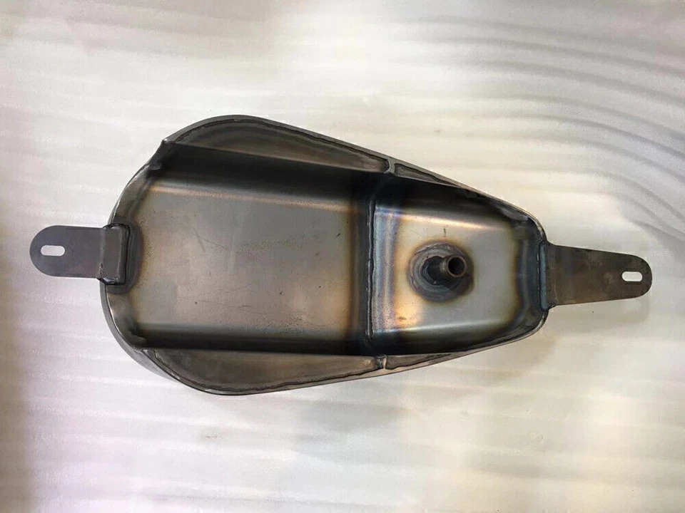 Tanque de combustible de gasolina para HONDA Steed 400 600 Shadow VT600 AA 8 cm de profundidad Foto 3 de 4