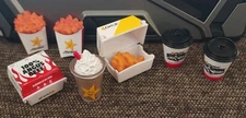 Foodie Mini Brands World Famous Food Zuru 7 Minis Hardee's & Carl's Jr.