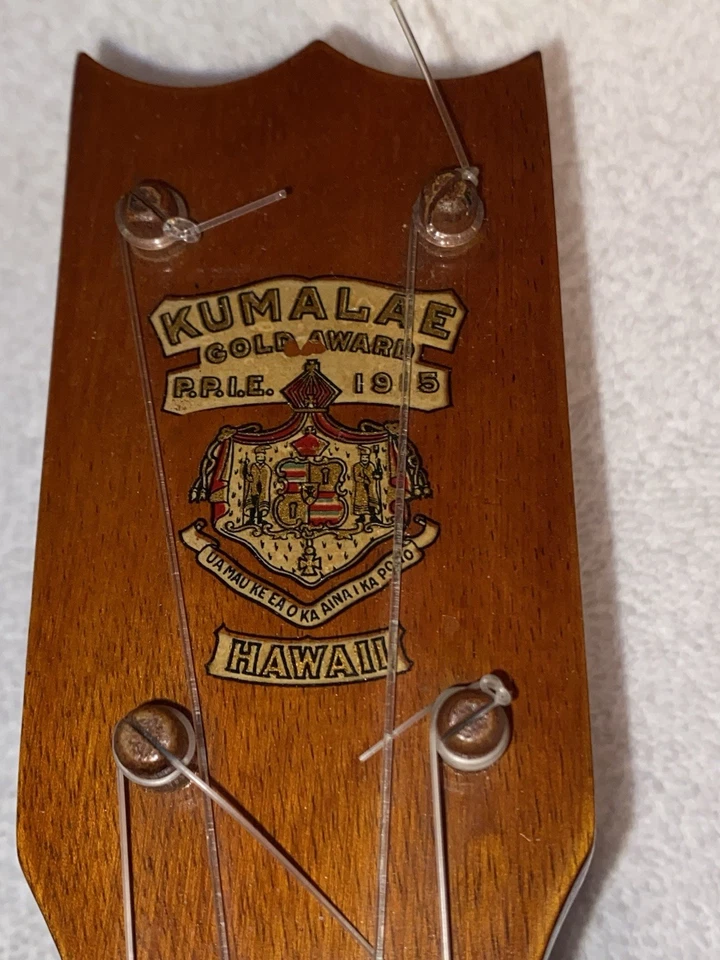 Vintage Jonah Kumalae Gold Award P.P.I.E. 1915 Ukulele - Image 4 of 4