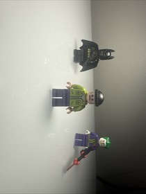 Lego Batman 2012 Batwing 6863 Minifigures