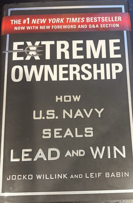 Extreme Ownership Jocko Willink Leif Babin Hardcover St. Martin's Press