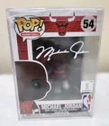 Michael Jordan Facsimile Autograph Funko Pop Bulls NBA Hologram New W/ Protector
