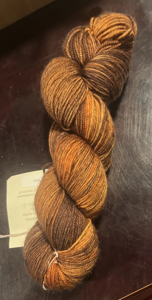 The Sanguine Gryphon Yarn - Bugga! - Killerbiene