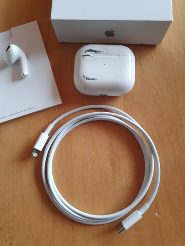 Apple Air Pods MagSafe Case (2022) In-Ear Kopfhörer - Bild 4 von 5