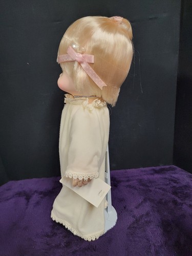 Precious Moments "Jesus Loves Me" Boy and Girl (16” Tall) - Picture 3 of 22
