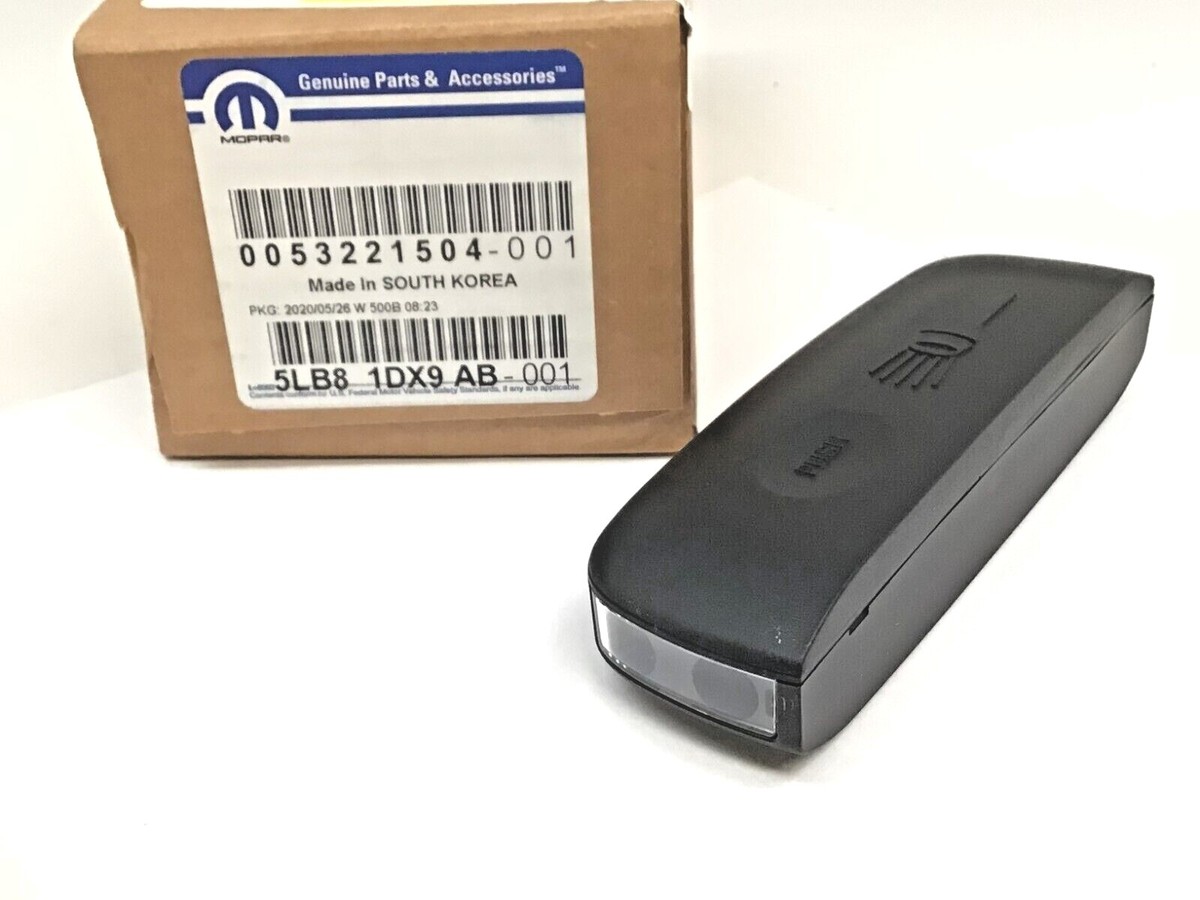 2015-2017 Dodge Durango Removeable lamp interior Flashlight new