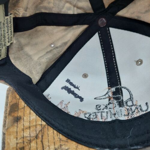 Ducks Unlimited Camo Snap Back Trucker Cap Hat - Picture 8 of 9