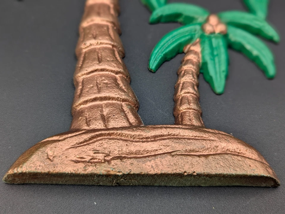 DECORACIÓN COLGANTE PARED PALMERAS HIERRO FUNDIDO 11.5" X 8", SIN MARCA Foto 2 de 4