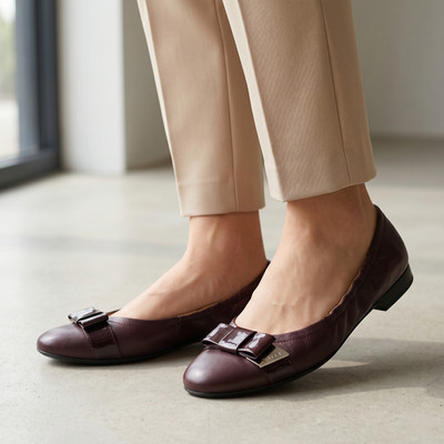 Bally Berel Burgunder Leder Ballerinas Schleife Damenschuhe EU 36 US 6 Italien