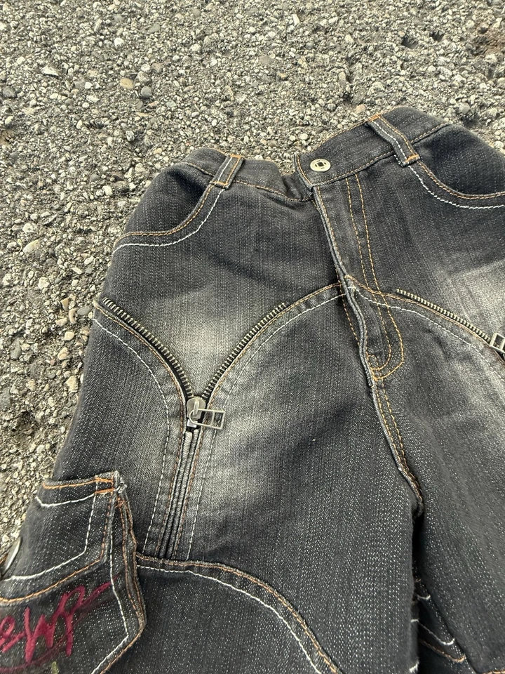 Pantalones Cortos de Denim Sueltos Estilo Y2K JNCO Niños Talla 6 Hip-Hop UNIT3X Graffiti Carga Foto 2 de 4
