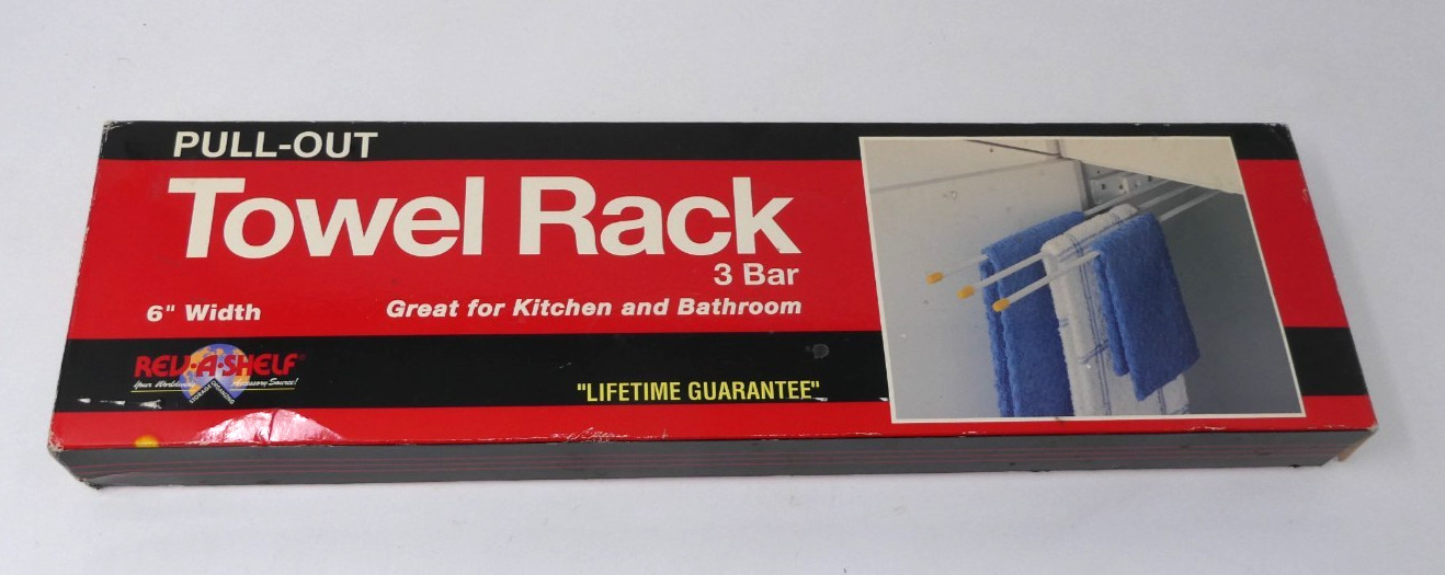 Bar Under Kitchen Cabinet 3 Prong, White 563-47 N