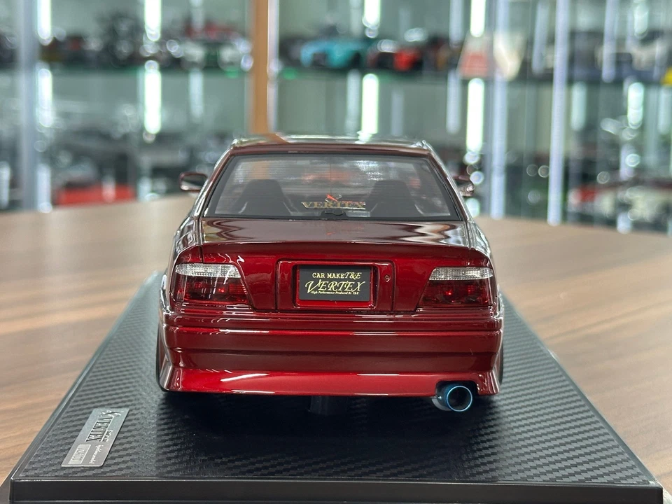 Toyota Chaser VERTEX JZX100 Ignition Model Red Metallic Limited Edn.[1/18 Resin] - Image 4 of 4
