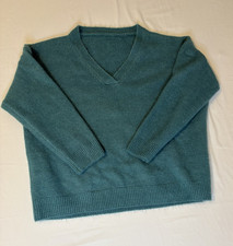 Women's Green Solid V-Neck Knit Pullover Sweater XL Regular Long Sleeve 0032