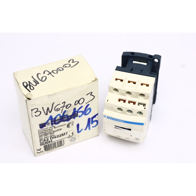Telemecanique Control Relay CA2-DN22M7 Open Box (B57)