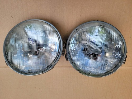 73-80 Chevy GMC Truck HEADLIGHT Assemblies 7” Round Pair OEM SquareBody Complete