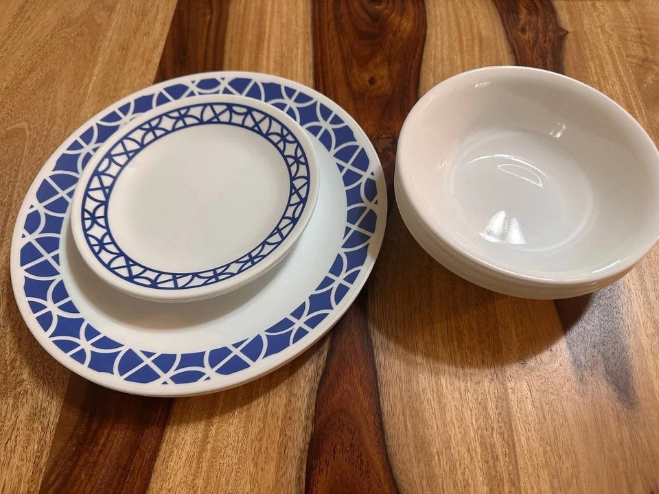 Corelle 12‑Piece Dinnerware Set – Cobalt Circles Plates & Pure White 18 oz Bowls - Image 3 of 3