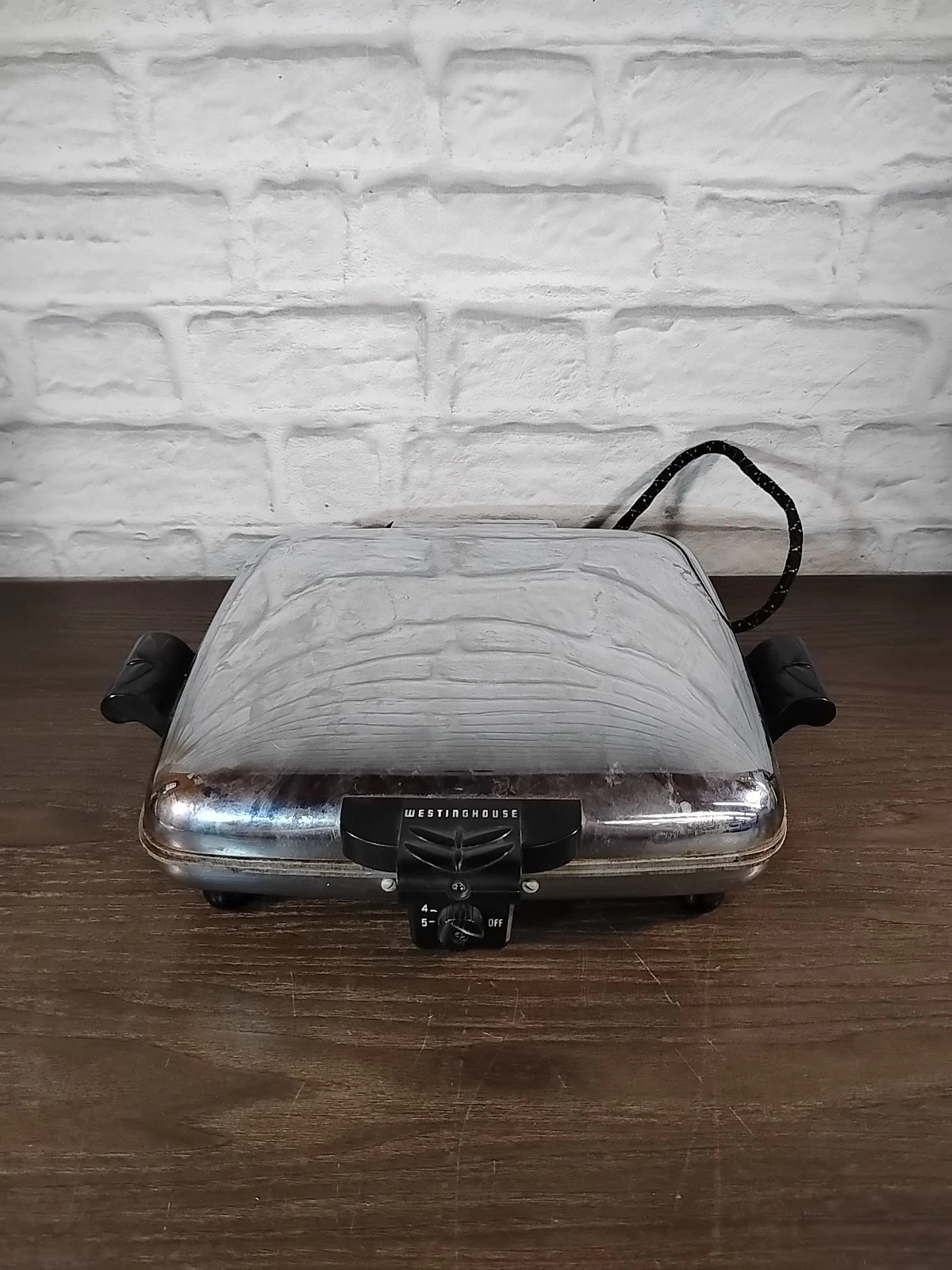 Westinghouse Model WB-501 Vtg USA Made Electric Counter Top Waffle Maker Tested