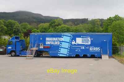 Foto 12x8 Die Leinwand Maschine Mobiles Kino in Golspie The Screen Machine c2015