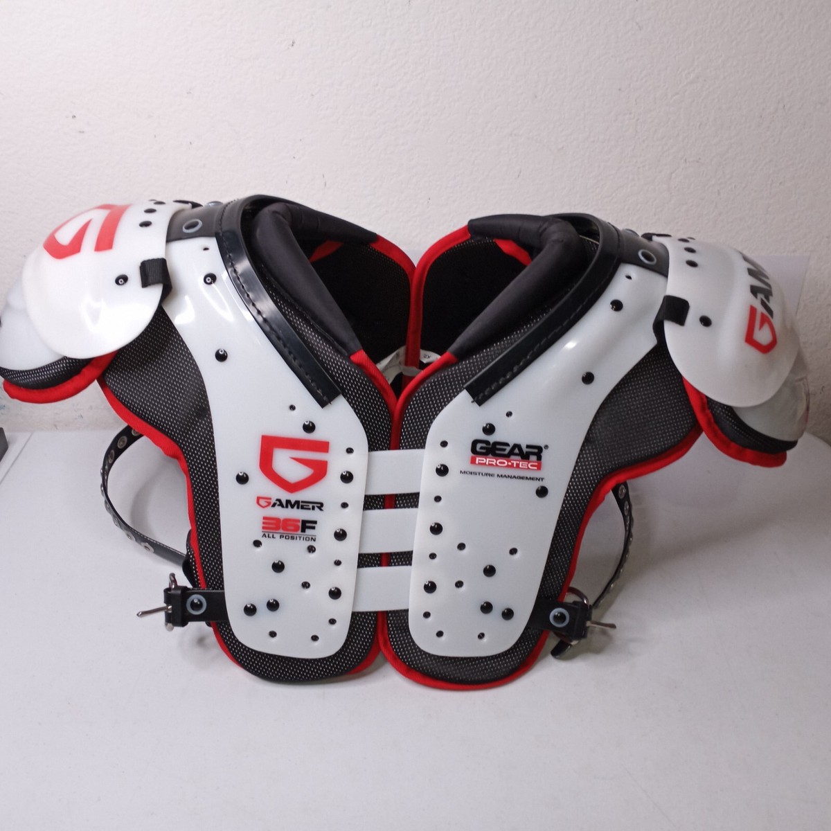 Gear Pro-Tec 2XL Gamer Shoulder Pads 36F Moisture Management All