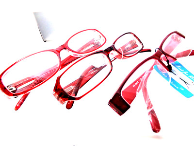 3 lady Fashion READING GLASSES Style Variety Red Wine tone frames Power +1.0