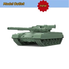 1/100 Military Model Kit Russia T-80B Main Battle Tank