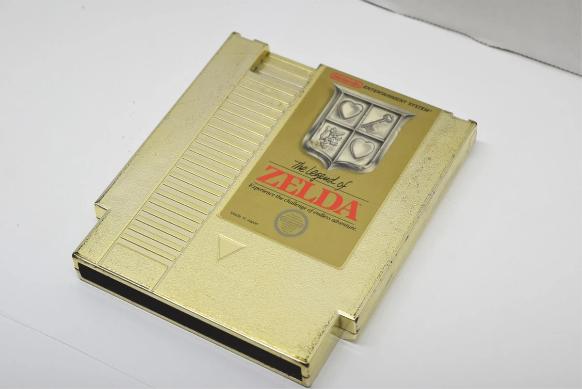 The Legend Of Zelda NES Game Cartridge Gold Shiny With Sleeve 3 Screw Nintendo