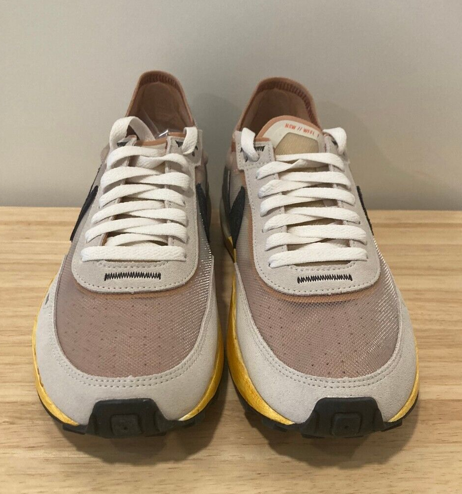 whitaker nike waffle one