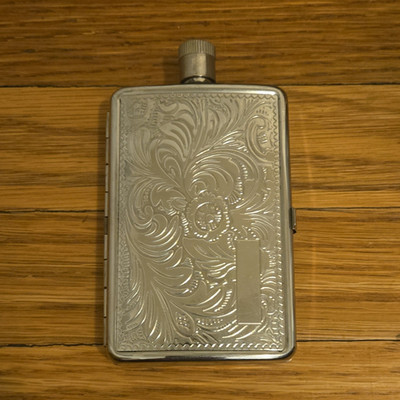Glenfiddich 2 oz Stainless Steel Pocket Flask Silver Engraved Floral Design